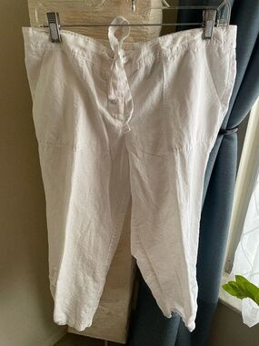 New York and company capri pants
